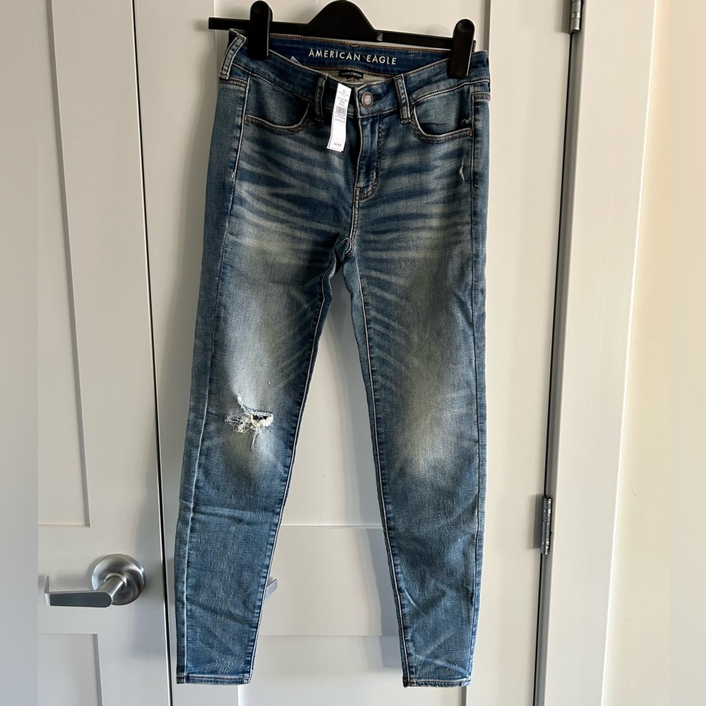American Eagle super stretch jean